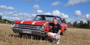 Phillip fra Vitten restaurerede tidligere amerikansk gaderacer samtidig med forberedelserne til studentereksamen