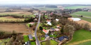 Fællesbus og Landsbycentral: Midtjyske anbefalinger skal styrke fremtidens landdistrikter